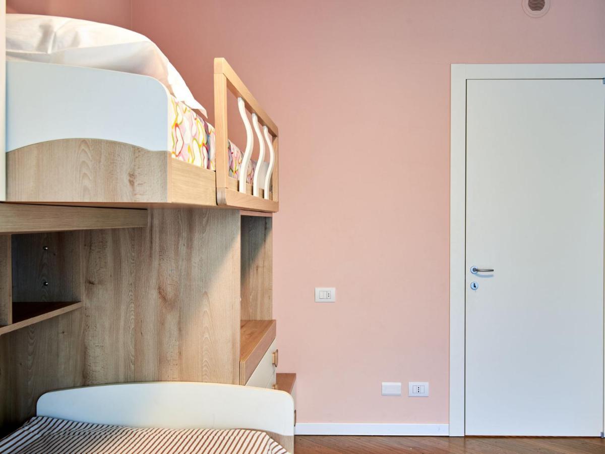 Apartment Promessi Sposi By Interhome 레코 외부 사진